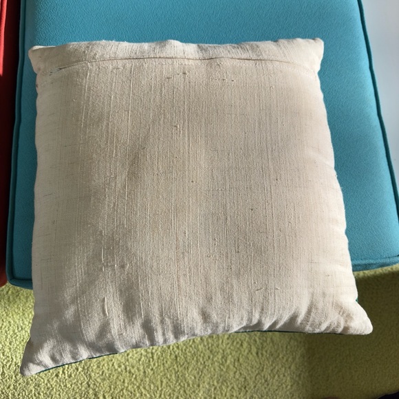 Bone Color Animals Garden Folk Art Embroidered Handmade Decorative 2 Pillows - Picture 4 of 8